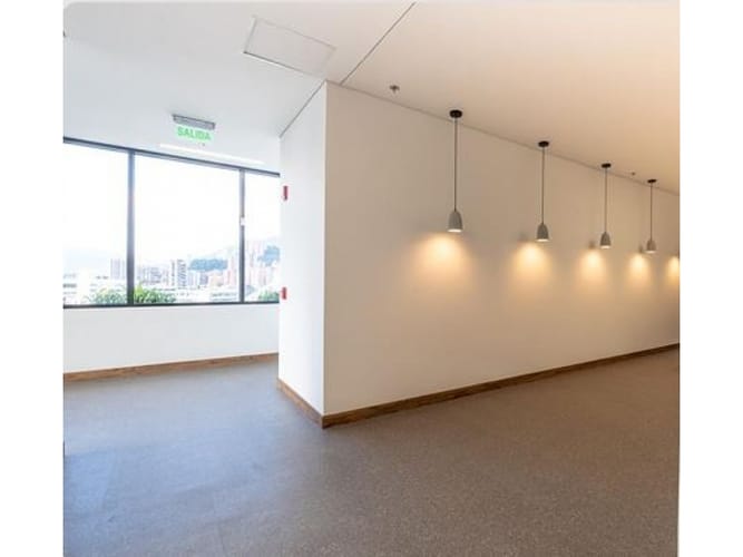 Oficina en venta en El Poblado, Medellín, 63 m² · foto 10 de 10