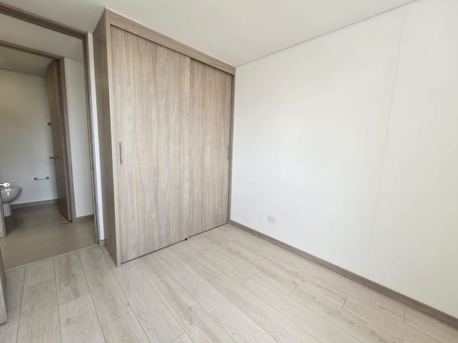 Apartamento de 3 alcobas en venta en Loma De La Doctora, Sabaneta, 67 m² · foto 13 de 24