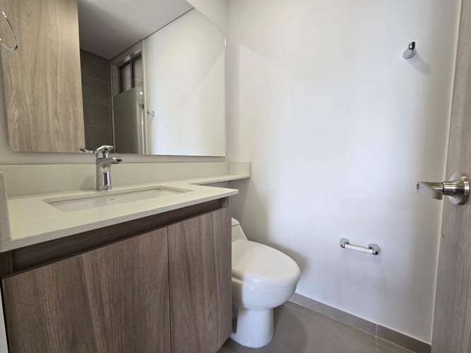 Apartamento de 3 alcobas en venta en Loma De La Doctora, Sabaneta, 67 m² · foto 14 de 24