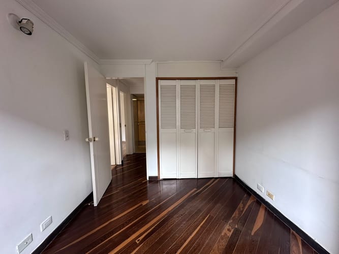 Apartamento de 3 alcobas en arriendo en El Poblado, Medellín, 106 m² · foto 12 de 17