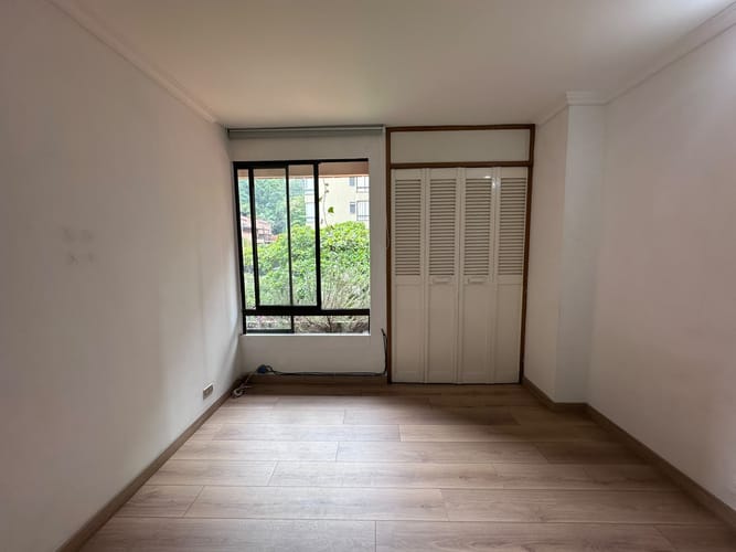 Apartamento de 3 alcobas en arriendo en El Poblado, Medellín, 106 m² · foto 15 de 17