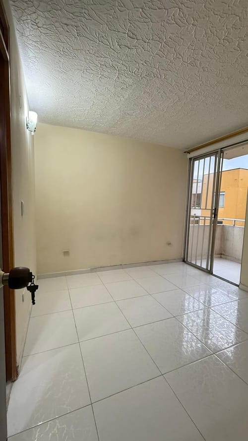 Apartamento de 3 alcobas en arriendo en Napoles, Cali, 60 m² · foto 18 de 24