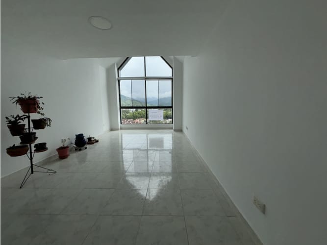 Apartamento de 3 alcobas en venta en Laureles, Armenia, 87 m² · foto 2 de 16