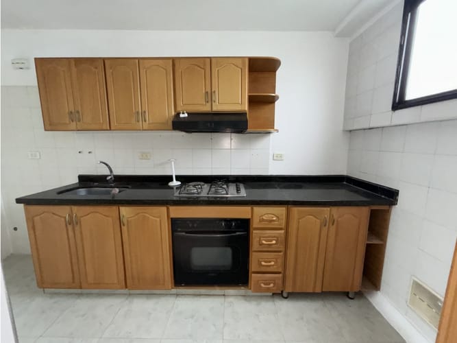 Apartamento de 3 alcobas en venta en Laureles, Armenia, 87 m² · foto 5 de 16