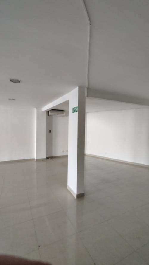 Oficina en arriendo en San Vicente, Cali, 107 m² · foto 7 de 15