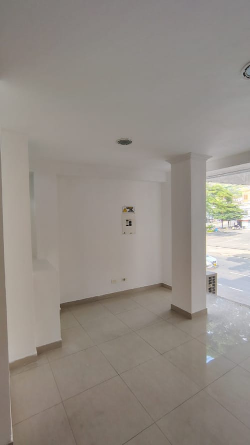 Oficina en arriendo en San Vicente, Cali, 107 m² · foto 9 de 15