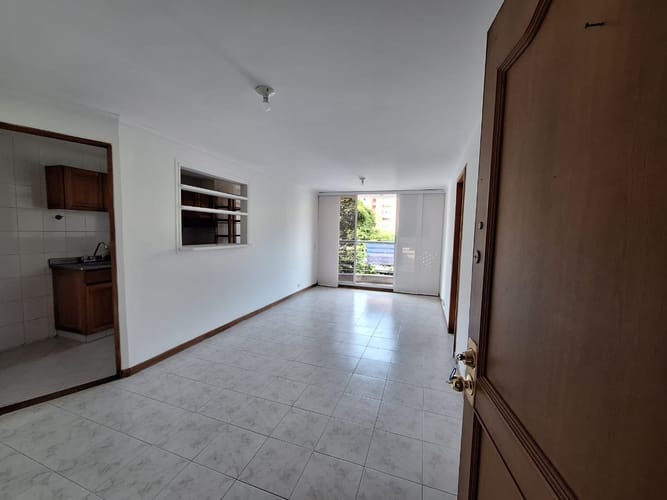 Apartamento de 1 alcoba en arriendo en Patio Bonito, Medellín, 54 m² · foto 9 de 15
