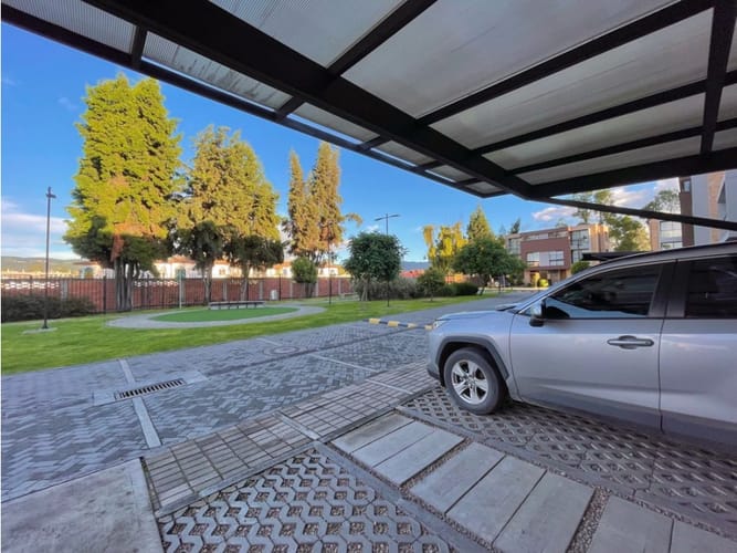 Casa de 4 alcobas en arriendo en Canelon, Cajicá, 132 m² · foto 2 de 24