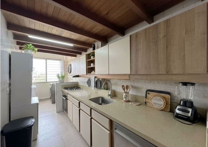 Apartamento de 3 alcobas en venta en Belén, Medellín, 102 m² · foto 5 de 20