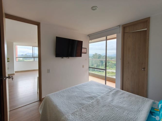 Apartamento de 2 alcobas en arriendo en El Porvenir, Rionegro, 73 m² · foto 7 de 14
