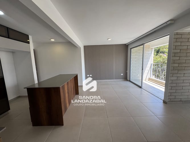 Apartamento de 3 alcobas en venta en Cañaveral, Floridablanca, 98 m² · foto 2 de 24