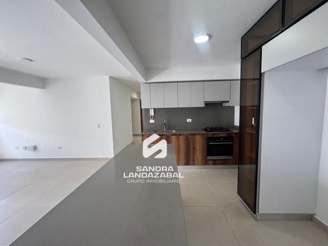 Apartamento de 3 alcobas en venta en Cañaveral, Floridablanca, 98 m² · foto 7 de 24
