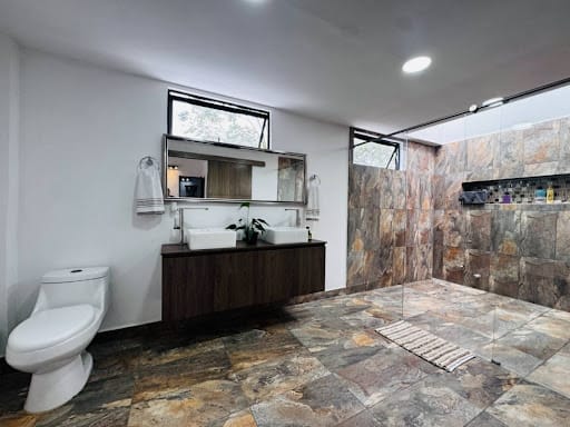 Finca en venta en El Carmen De Viboral, El Carmen de Viboral, 250 m² · foto 16 de 23