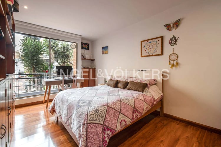Apartamento de 4 alcobas en venta en Chicó Navarra, Bogotá, 230 m² · foto 24 de 24