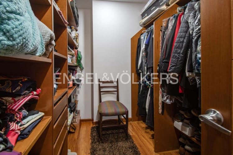 Apartamento de 4 alcobas en venta en Chicó Navarra, Bogotá, 230 m² · foto 22 de 24