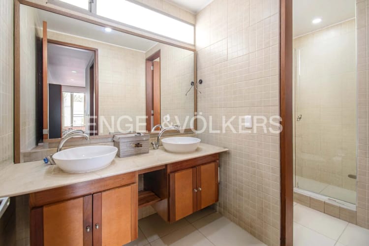 Apartamento de 4 alcobas en venta en Chicó Navarra, Bogotá, 230 m² · foto 21 de 24