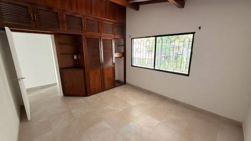 Casa de 3 alcobas en arriendo en Belén Rosales, Medellín, 200 m² · foto 7 de 23