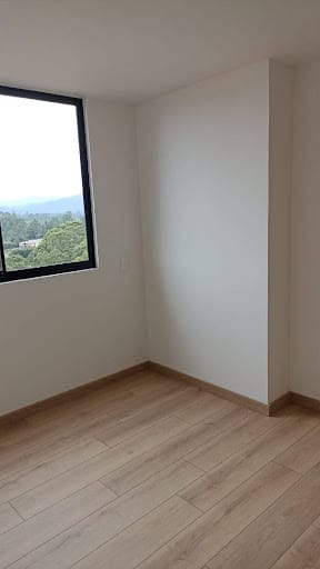 Apartamento de 2 alcobas en arriendo en Llano Grande, Rionegro, 75 m² · foto 7 de 13