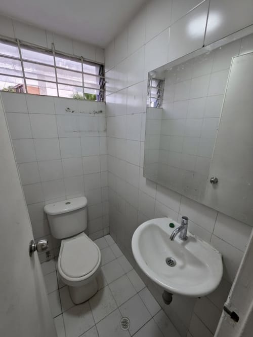 Local en arriendo en Nueva Tequendama, Cali, 47 m² · foto 6 de 7