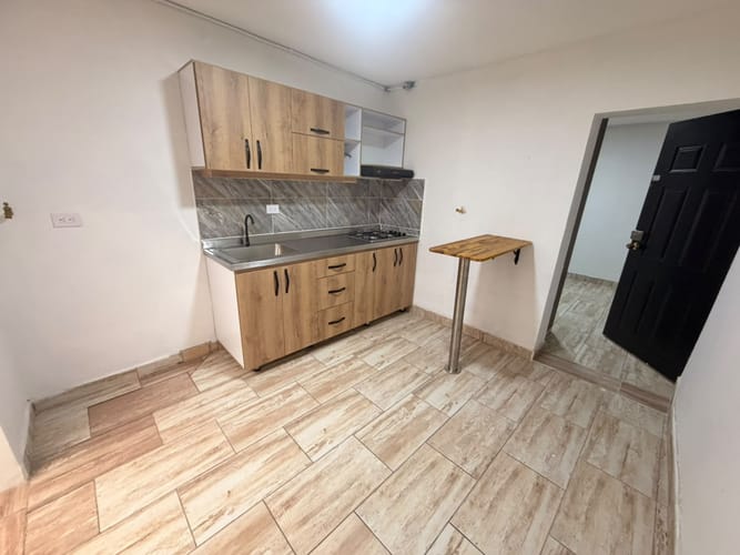 Apartaestudio en arriendo en El Salvador, Medellín, 35 m² · foto 3 de 8