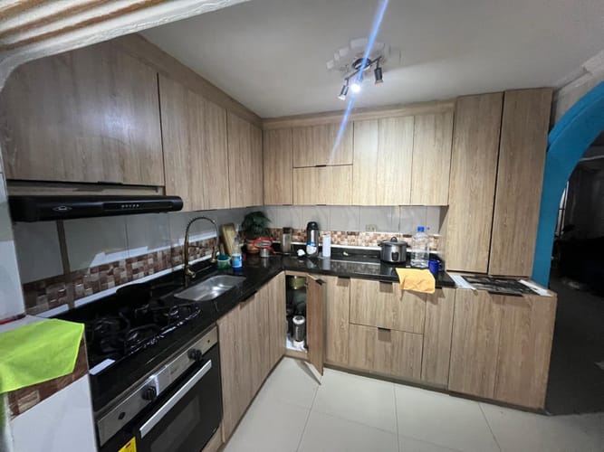 Casa de 6 alcobas en arriendo en Las Delicias, Cali, 200 m² · foto 7 de 24