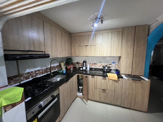Casa de 6 alcobas en arriendo en Las Delicias, Cali, 200 m² · foto 8 de 24