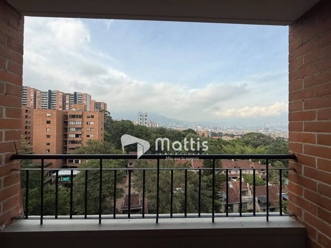 Apartamento de 3 alcobas en arriendo en El Diamante No. 2, Medellín, 162 m² · foto 5 de 24