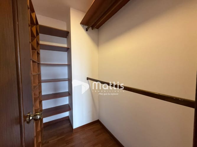 Apartamento de 3 alcobas en arriendo en El Diamante No. 2, Medellín, 162 m² · foto 17 de 24