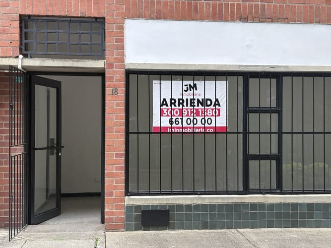 Local en venta en Pance, Cali, 18 m² · foto 3 de 8