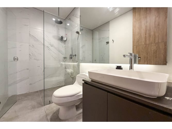 Apartamento de 1 alcoba en venta en El Virrey, Bogotá, 38 m² · foto 8 de 12