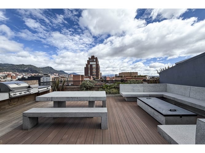 Apartamento de 1 alcoba en venta en El Virrey, Bogotá, 38 m² · foto 12 de 12