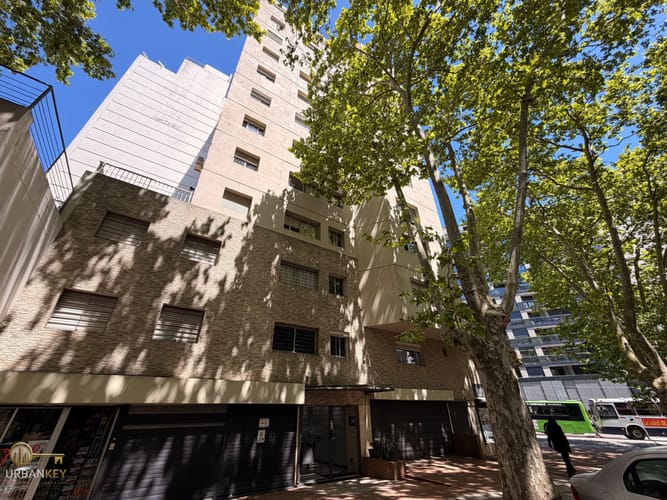 ALQUILER APARTAMENTO DE 1 DORMITORIO EN PUNTA CARRETAS · Foto 6