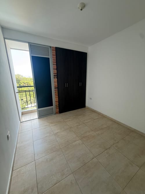 Apartamento de 3 alcobas en arriendo en Granjas De Provenza, Bucaramanga, 70 m² · foto 8 de 9