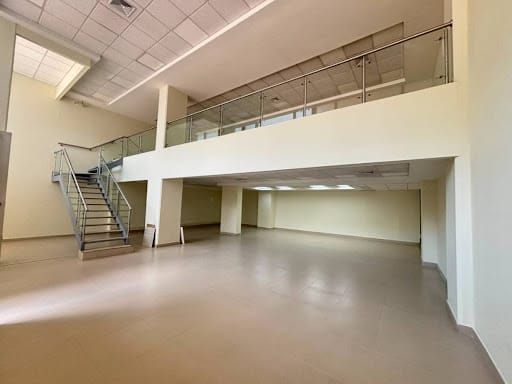 Local en arriendo en Quintas Del Sol De La Mota, Medellín, 130 m² · foto 2 de 19