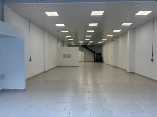 Local en arriendo en San Nicolas, La Ceja, 378 m² · foto 2 de 8