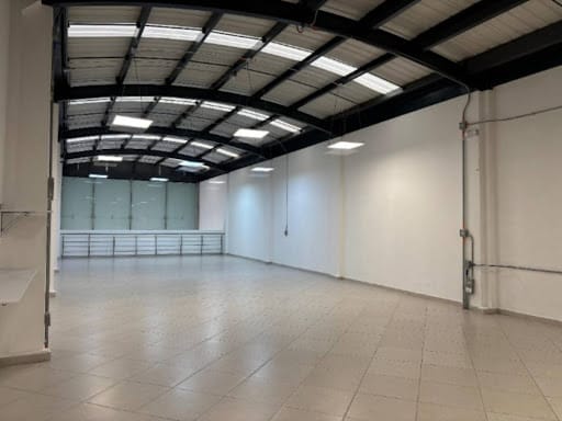 Local en arriendo en San Nicolas, La Ceja, 378 m² · foto 6 de 8