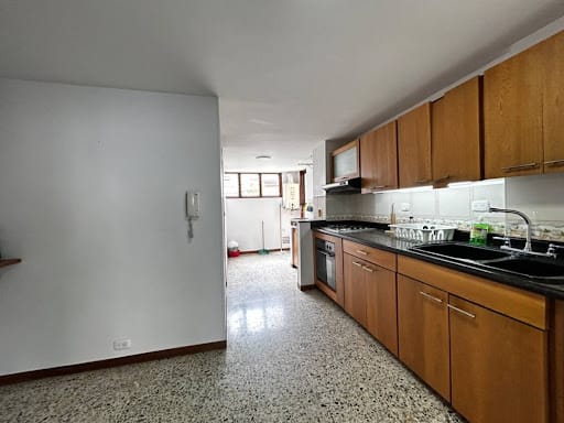 Apartamento de 3 alcobas en venta en Patio Bonito, Medellín, 135 m² · foto 5 de 19