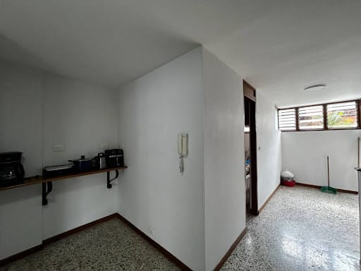 Apartamento de 3 alcobas en venta en Patio Bonito, Medellín, 135 m² · foto 7 de 19