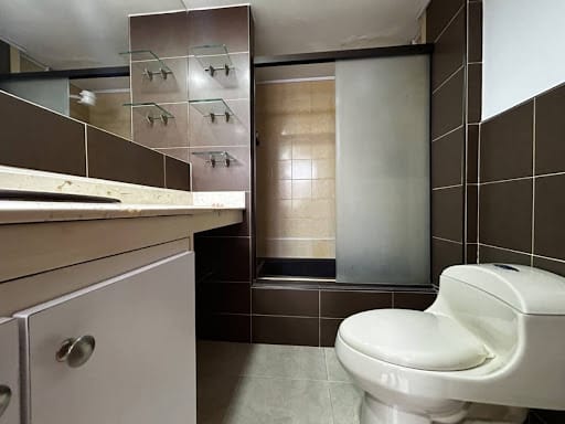 Apartamento de 3 alcobas en venta en Patio Bonito, Medellín, 135 m² · foto 17 de 19