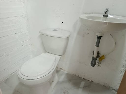 Local en arriendo en Caribe, Medellín, 60 m² · foto 11 de 13