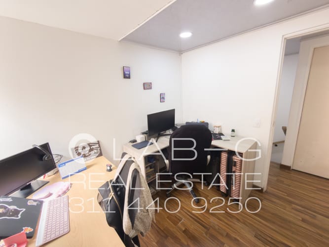 Apartamento de 3 alcobas en venta en Quinta Paredes, Bogotá, 74 m² · foto 13 de 24
