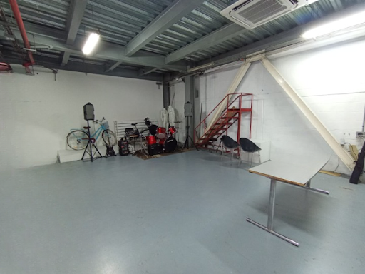 Oficina en arriendo en Conquistadores, Medellín, 2000 m² · foto 11 de 21