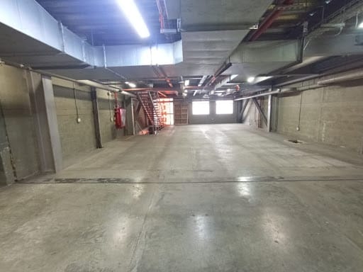 Oficina en arriendo en Conquistadores, Medellín, 2000 m² · foto 20 de 21