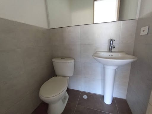 Oficina en arriendo en Cabañitas, Medellín, 66 m² · foto 8 de 8