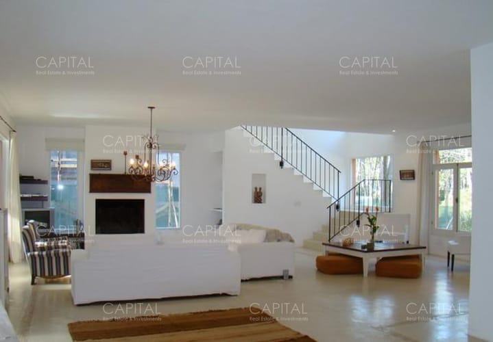 Casa en Alquiler Laguna Blanca Manantiales Punta del Este cuatro Dormitorios · Foto 5