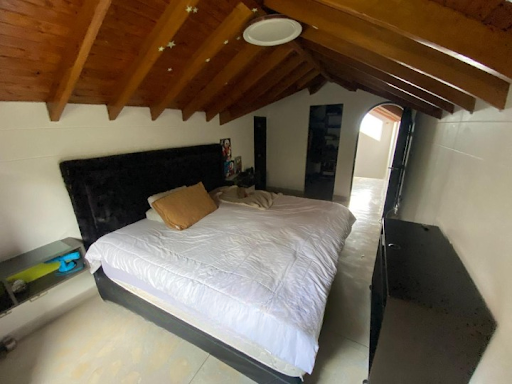 Casa de 5 alcobas en venta en Las Palmas, Medellín, 554 m² · foto 11 de 24