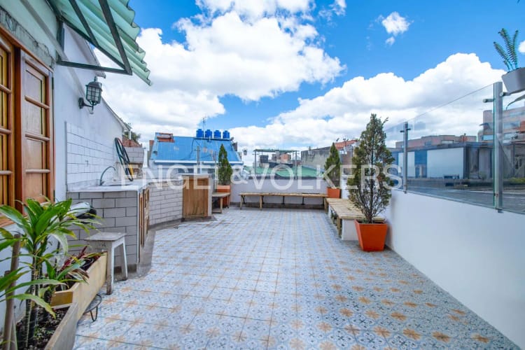 Apartamento de 3 alcobas en venta en Los Rosales, Bogotá, 280 m² · foto 17 de 18