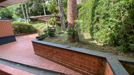 Casa de 5 alcobas en venta en Las Palmas, Medellín, 554 m² · foto 24 de 24