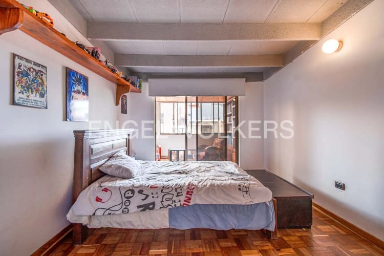 Apartamento de 3 alcobas en venta en Los Rosales, Bogotá, 280 m² · foto 10 de 18