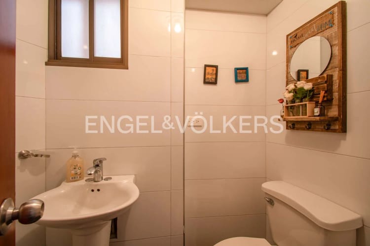 Apartamento de 3 alcobas en venta en Los Rosales, Bogotá, 280 m² · foto 5 de 18